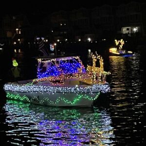 christmas-boat-parade-7-scaled.jpeg